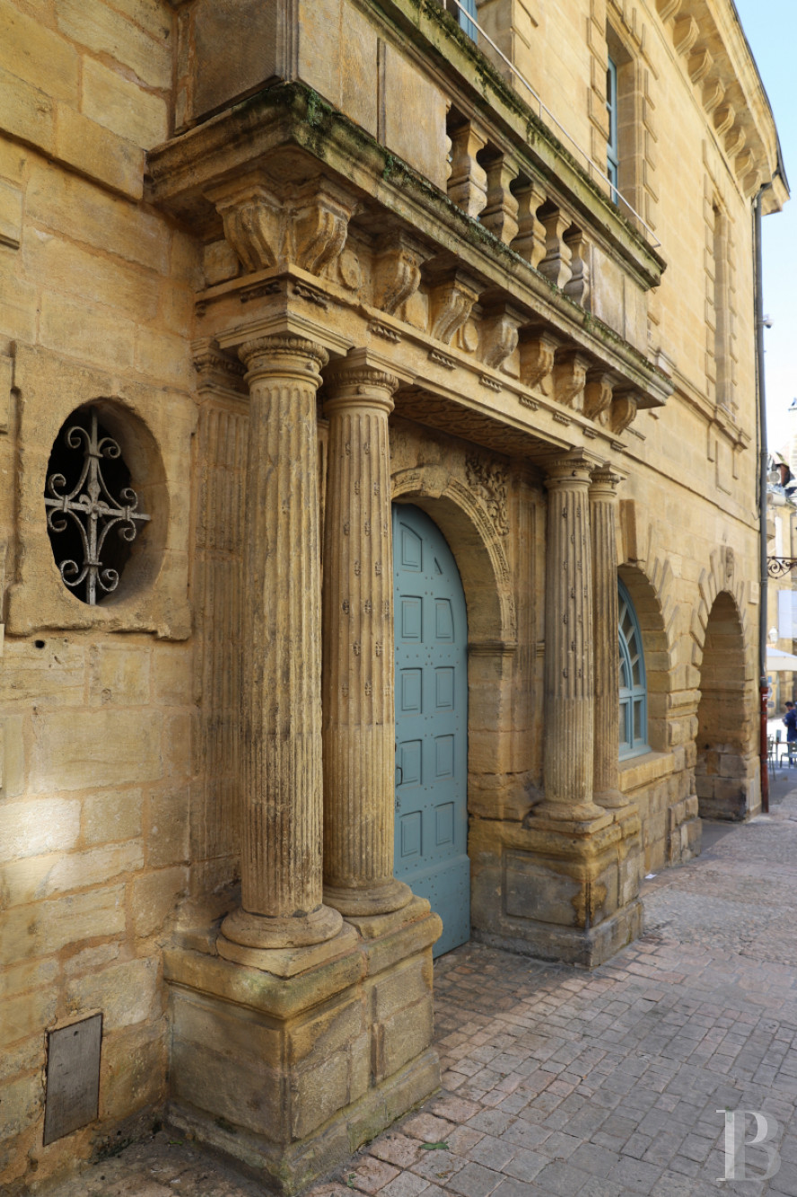 A 1920s house surrounded by a large park in the heart of Sarlat, in the Dordogne - photo  n°55